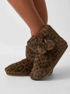 Fluffy Leopard Slipper Boots*Accessorize Clearance
