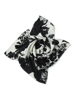 Black and White Bandana Scarf*Aela Hot