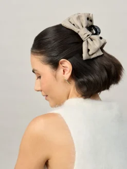 Cream Tweed Polka Dot Bow Claw*Aela Hot