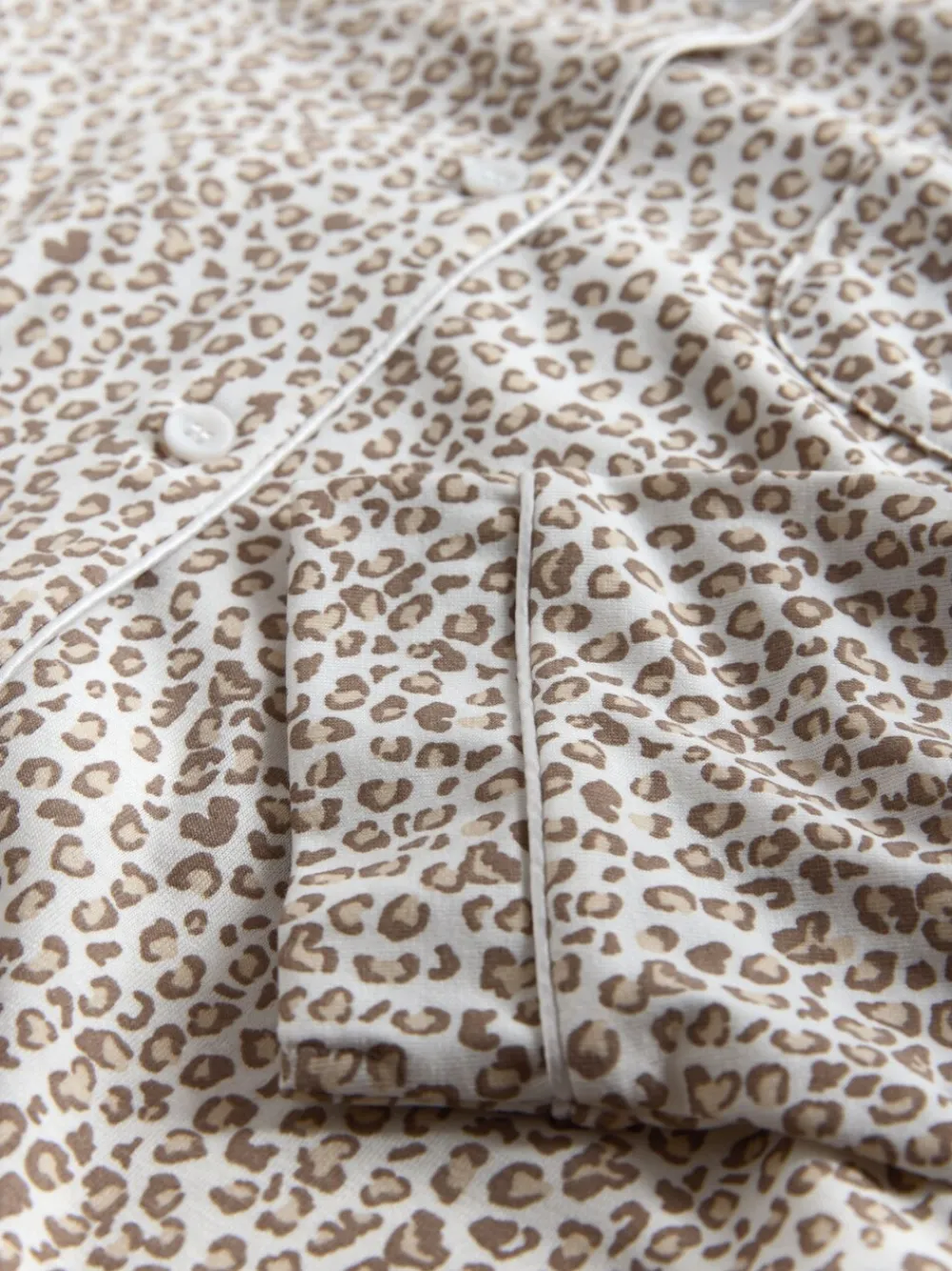 - 2 Pack Polyester Viscose Blend Pyjama's met doorlopende knoopsluiting en bies*The Set Hot