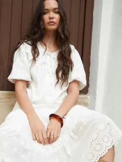 Broderie Tiered Pull On Midi Skirt*Another Sunday Hot