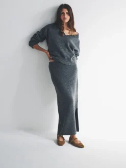 - Knitted Crew Neck Jumper and Skirt Co-Ord*The Set Hot