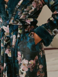 Blauwgroene knusse bloemenbadjas*B by Ted Baker Hot