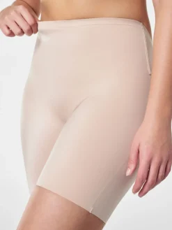 -*Spanx Online