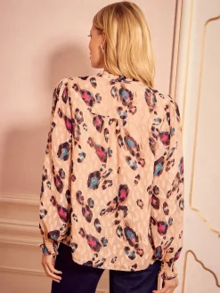 Beige Animal - blouse met lange mouwen en inkeping*Love & Roses Best