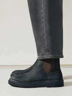 - Forever Comfort® Round Toe Chelsea Boots*Next Online