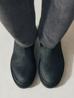 - Forever Comfort® Round Toe Chelsea Boots*Next Online