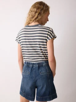 - Finton Denim Seam Detail Shorts*Jigsaw Outlet