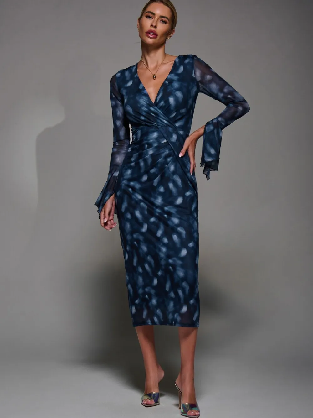 - Long Sleeve Mesh Bodycon Dress*Jolie Moi Clearance