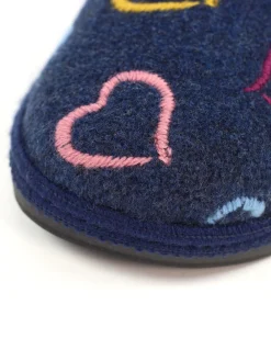 - Slippers*Lunar New