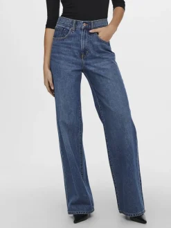 - - Jeans met hoge taille, wijde pijpen en rozenprint*ONLY Discount