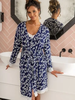 - - Sofa Loves Lace - Jersey kamerjas met overslag*Pour Moi Online