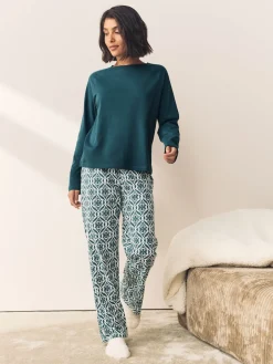 - Pyjama met lange mouwen*Next Discount