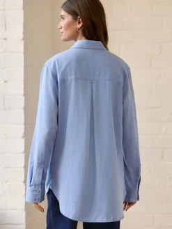 - Ruimvallend 100% katoenen button-down casual overhemd met lange mouwen*Next Hot