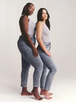 - smalle Mom jeans*Simply Be Clearance