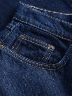 - Jeans met ruime rechte pijpen*Next New