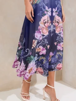 Blauwe print - ombré midi-jurk met bloemenprint, tulpmouwen en fit en flare-model*Lipsy Sale