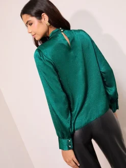 - - Gecrushte satijnen blouse met gedraaide hals en lange mouwen*Friends Like These Discount