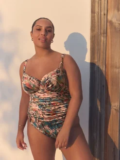 - F-K ondersteunend badpak met beugel*Next Hot