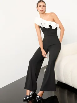 Blauw/wit - jumpsuit met ruches en een blote schouder*Lipsy Best