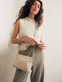 - Leren crossbodytas*Next New