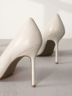 - Leren spitse pumps*Next Outlet