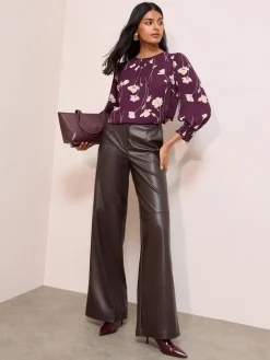 - - Blouse met gerimpelde manchetten en 3/4 mouwen*Friends Like These Hot