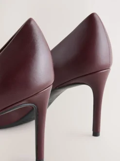 - Leren mid-court pumps*Next