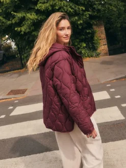 - Lichtgewicht gewatteerd jack*Next Clearance