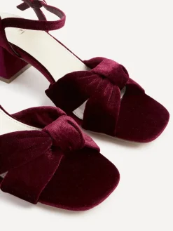 - - Charlotte sandalen met blokhak en strik aan de voorkant*Linzi Hot