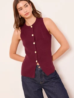 - Lange gebreide mouwloze gilet*Lipsy Discount