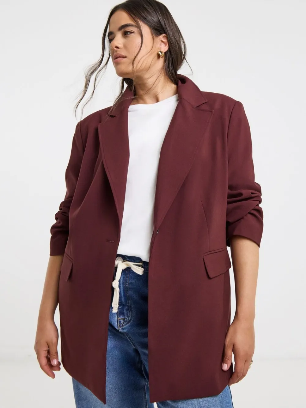 - oversized blazer met enkele rij knopen*Simply Be Clearance