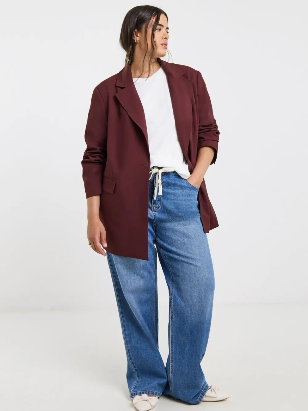 - oversized blazer met enkele rij knopen*Simply Be Clearance