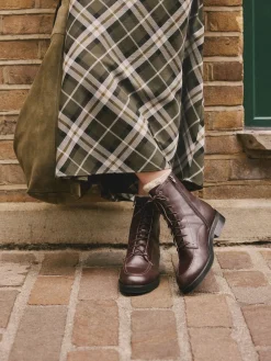 - Forever Comfort® - Enkellaarzen met vetersluiting*Next Sale