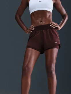 - Dri-FIT One 3 Inch 2-In-1 shorts met halfhoge taille*Nike Clearance