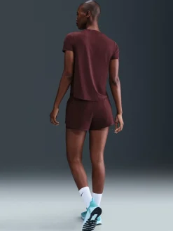 - Dri-FIT One 3 Inch 2-In-1 shorts met halfhoge taille*Nike Clearance