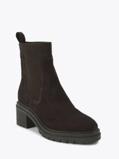 - Champion Boots*Carvela