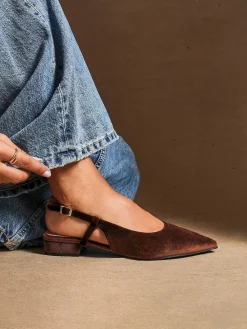 - Clasica Low Heeled Slingback Courts*Linzi Clearance