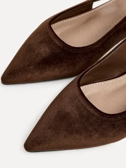 - Clasica Low Heeled Slingback Courts*Linzi Clearance