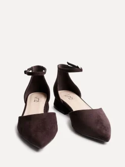 - Dolly pumps met lage blokhak en wijde pasvorm*Linzi