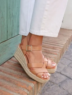 - Sheena sleehaksandalen met gekruiste voorkant*Linzi Hot