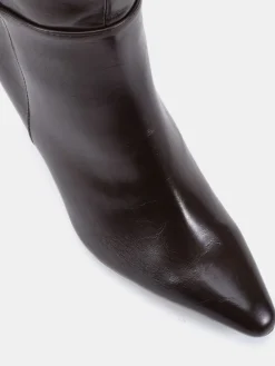 - Wide Fit Gala Point Toe Block Heel Knee Boots*Novo