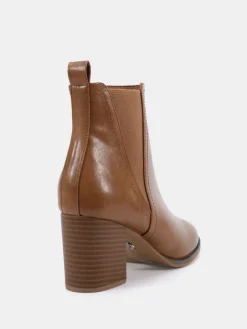 Bruin - Wide Fit Jessie Block Heel V Chelsea Ankle Boots*Novo