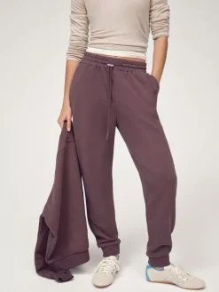 - Cuffed Joggers*OSIA Clearance