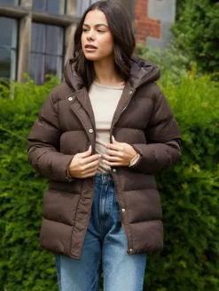 - - Gewatteerd jack met capuchon*Threadbare Sale