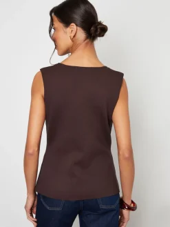 Bruin - Ribbed Knitted Waistcoat*Threadbare Hot