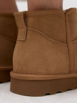 - Waterafstotende enkellaarzen van imitatiebont*Next Discount