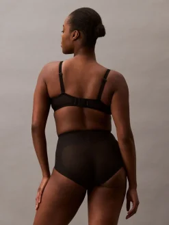 Sculpted Shapewear Briefs - Stay Put Mesh*Calvin Klein Sale