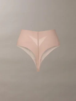 Sculpted Shapewear Thong - Stay Put Mesh*Calvin Klein Clearance