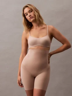 Stay Put Stretch Mid Thigh Shorts*Calvin Klein Best